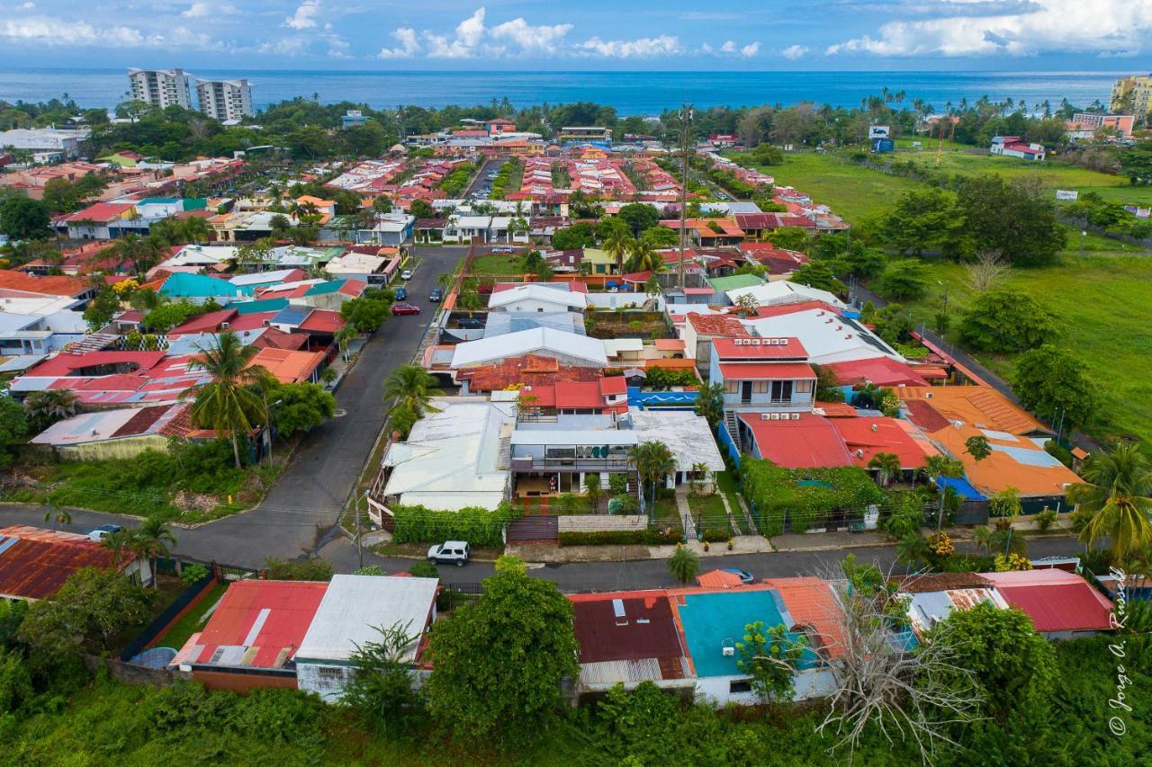 Luxurious Hideaway With Pool And Rooftop Deck Jaco Luaran gambar